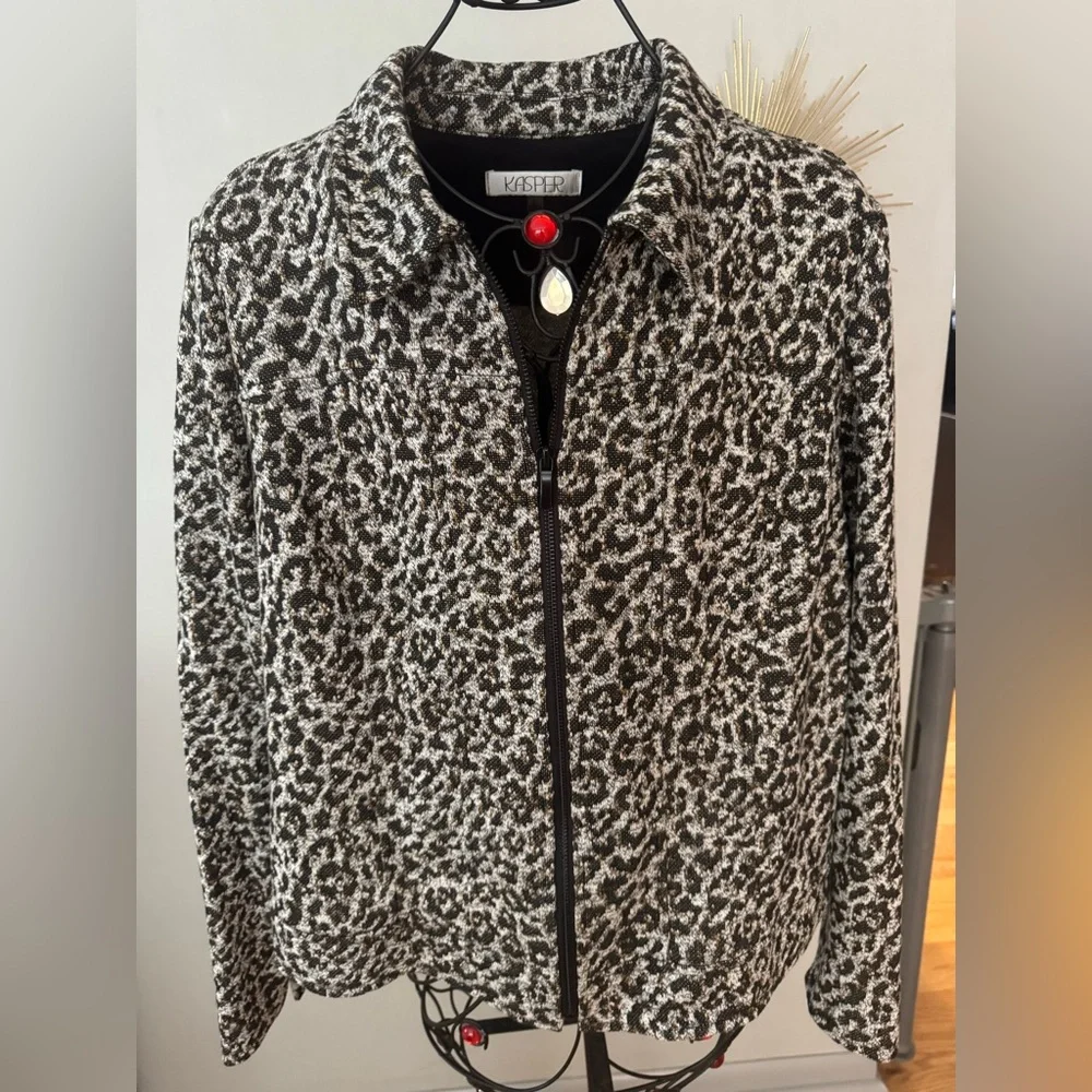 Kasper Monochrome Patterned Teddy Jacket - Picture 1 of 2